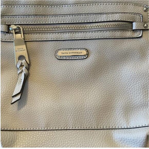 Beautiful Dana Buchman Pebled Leather‎ Off White Crossbody Bag - Picture 3 of 6